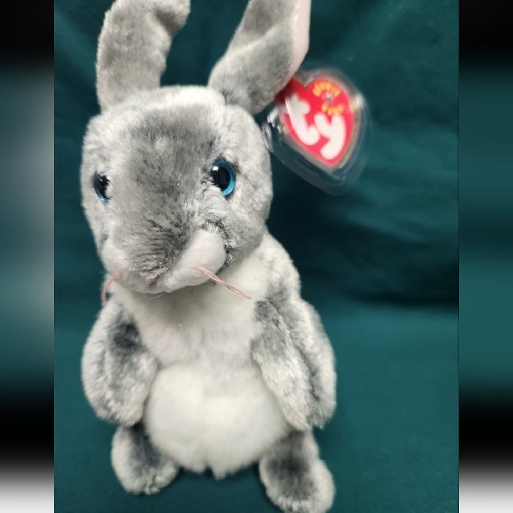 Ty Beanie Babies 2000 Hopper the Rabbit
